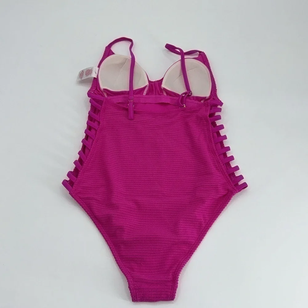 UEC Hot pink Xhileration one piece bathing suit medium textured fabric